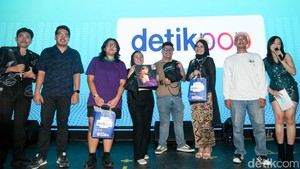 Di akhir acara, inilah para pemenang dari Best Costume dEras Vaganza. Wah, detikcom kasih hadiah loh buat para pemenang. Selamat ya! Foto: Andhika Prasetia/ detikcom