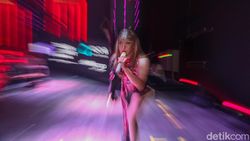 Lihat Lagi Keseruan Swifties di dEras Vaganza