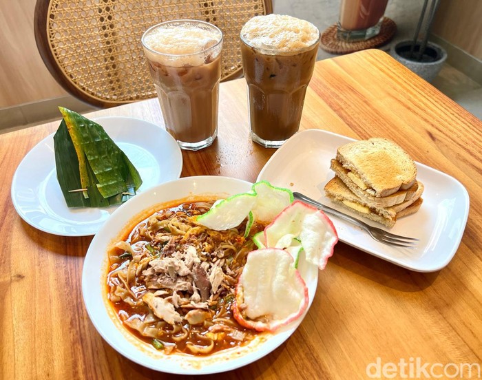 Mie Anambas hingga Nasi Dagang Sedap Ada di Kopitiam Gading Serpong