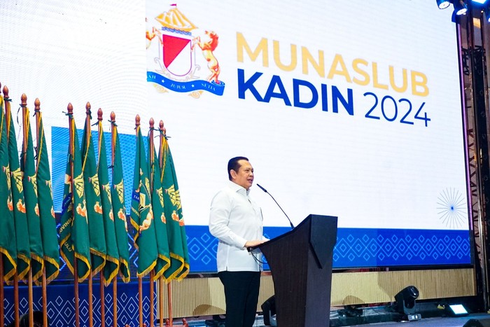 Munaslub Kadin Indonesia di Jakarta, Sabtu (14/9/2024). Hadir dalam Munaslub Kadin Indonesia 2024 antara lain Menteri Investasi/Kepala BKPM Rosan P Roeslani, Ketua Dewan Pertimbangan Kadin Indonesia Anindya Bakrie,Wakil Ketua Umum Kadin Indonesia Erwin Aksa, Ketua Umum Hipmi Akbar Himawan Buchari, pengusaha senior Abdul Latief, Fuad Hasan Maktour, tokoh Koperasi Nurdin Halid dan lain-lain.