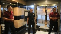 Jumpa pers ini digelar untuk menyikapi Munaslub Kadin pada Sabtu (14/9) yang dinilai mengabaikan syarat dan ketentuan dalam AD/ART maupun Peraturan Organisasi Kadin Indonesia. Dewan Pengurus Kadin Indonesia menegaskan Munaslub tersebut tidak sah.