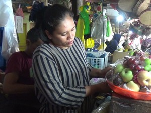 Pedagang Parsel Buah di Lumajang Cuan 100% Berkah Maulid Nabi