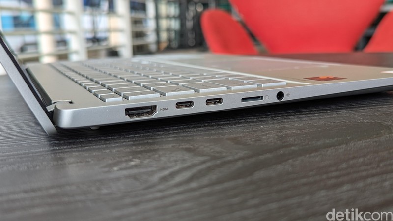 Unboxing Asus Vivobook S 15 OLED