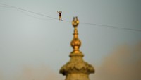 Turki semakin dikenal sebagai pusat aktivitas slackline yang menarik perhatian para penggiat slackline internasional dan memperkuat posisi Turki di dunia olahraga ekstrem.