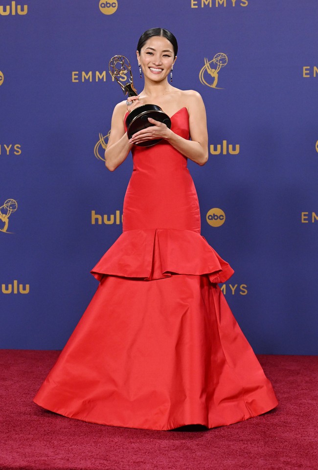Anna Sawai meraih penghargaan Emmy sebagai Outstanding Lead Actress in a Drama Series untuk perannya sebagai Toda Mariko di serial ‘Shogun’.  Foto: Variety via Getty Images/Gilbert Flores