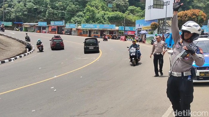 Arus lalulintas di puncak kembali normal