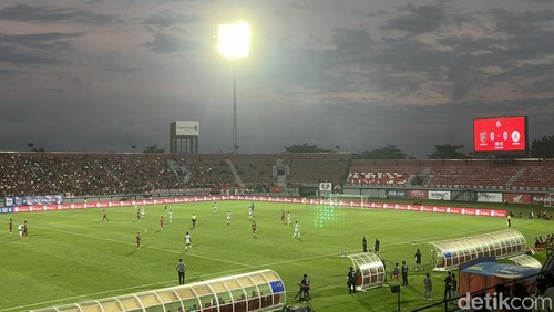 Duel Bali United vs PSS Sleman dalam pekan kelima BRI Liga 1 2024/2025 di Stadion Kapten I Wayan Dipta, Gianyar, Bali, Senin (16/9/2024) sore. (Foto: Ida Bagus Putu Mahendra/detikBali)