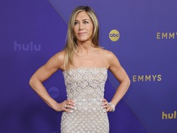 Serupa Tapi Tak Sama, 6 Seleb Ini Nyaris Tampil Kembaran di Emmys 2024