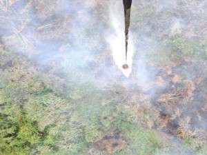 6 Helikopter Water Bombing Dikerahkan Padamkan Karhutla di 2 Kabupaten Sumsel