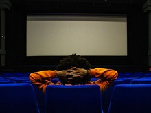 Di Mana Posisi Kursi Bioskop Terbaik? Jangan Salah Pilih! Di Mana Posisi Kursi Bioskop Terbaik? Jangan Salah Pilih!