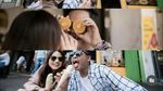 Keseruan Dustin Tiffani Pre-Wedding di Pasar hingga Makan Es Krim
