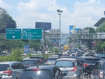 Macet Total di Puncak Terus Terjadi, Apa Solusinya?