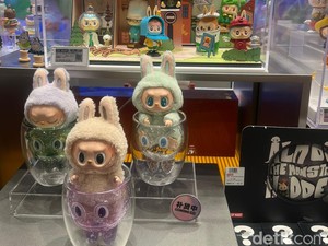 Viral Antrean Beli Boneka Labubu, Dikit-dikit FOMO Bisa Ngaruh ke Mental