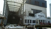 Setahun berlalu hingga kini Museum Nasional itu masih terus mengebut pengerjaan, rencananya Museum yang juga terkenal dengan sebutan Museum Gajah itu akan buka kembali pada Oktober tahun ini.