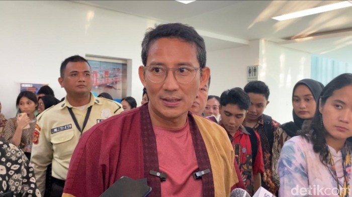 Sandiaga Uno di Poltekpar Palembang.