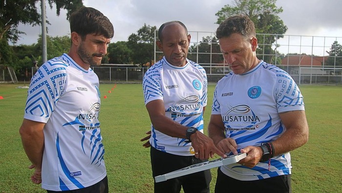Tim pelatih PSBS Biak di Liga 1 2024/2025.