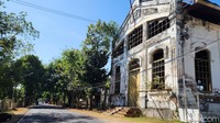 Salah satu bangunan tua peninggalan kolonial di kawasan industri PT Garam Kalianget Sumenep.