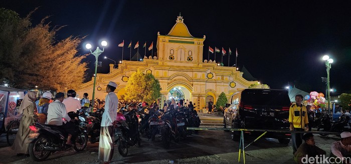 Wisata Sumenep Wisata Sumenep