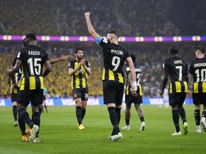 Video: Benzema-Kante Bantu Al Ittihad Libas Al Ettifaq 4-0