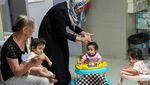 Bayi Kembar 3 Palestina Dipisahkan dari Ibunya