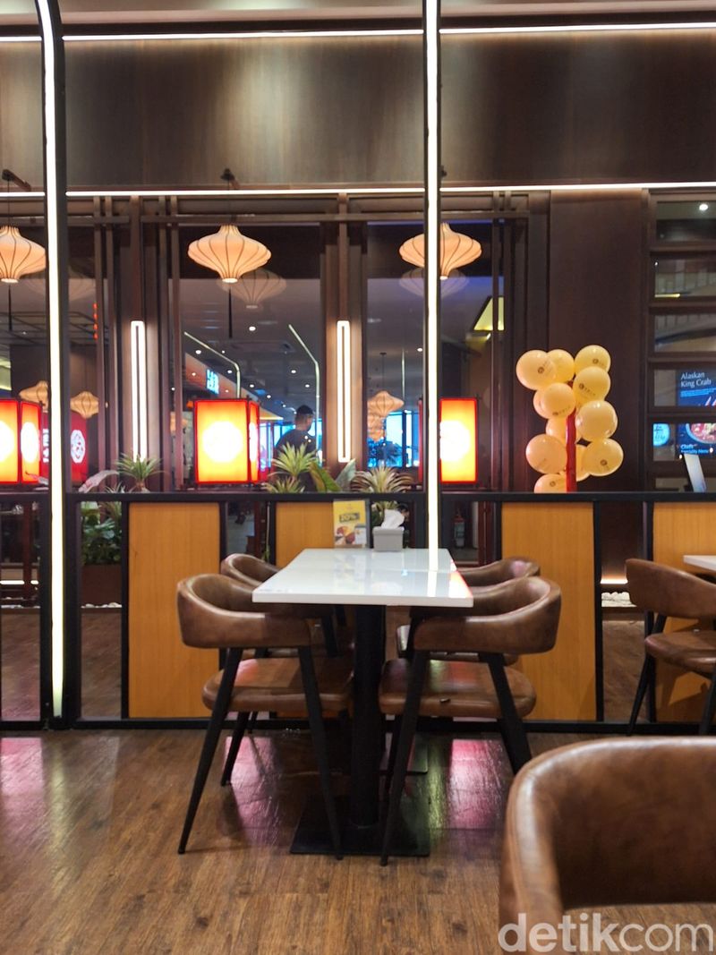 Cat & The Fiddle di Mall of Indonesia