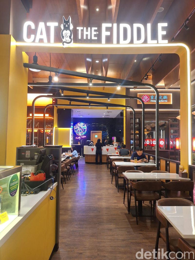Cat & The Fiddle di Mall of Indonesia
