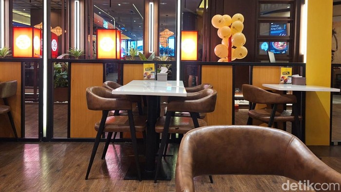 Cat & The Fiddle di Mall of Indonesia