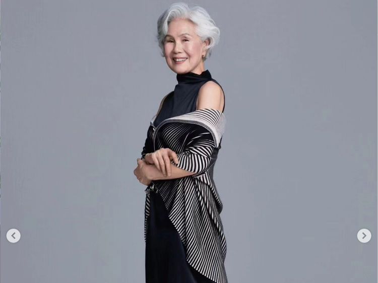 7 Potret Wanita 80 Tahun yang Jadi Kontestan Miss Universe Korea 2024