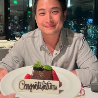 Clarissa dan Anthony juga menyempatkan waktu mereka untuk dinner romantis bersama. Foto: Instagram/@clarissatanoe