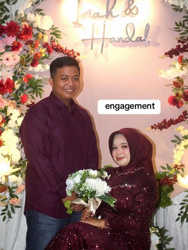 Curhat pengantin wanita yang salah pilih MUA saat acara pernikahannya, mendadak viral di media sosial.