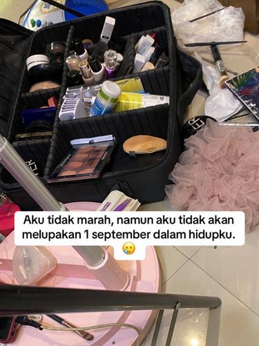 Curhat pengantin wanita yang salah pilih MUA saat acara pernikahannya, mendadak viral di media sosial.
