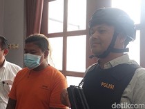 Daini Pembunuh Siti Diciduk Saat Santuy di Pantai