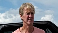 Pelaku ditangkap saat mencoba kabur usai melakukan penembakan di lapangan golf milik Donald Trump di West Palm Beach, Florida. 