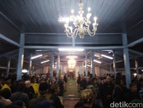 Makna di Balik Prosesi Panjang Jimat di Keraton Kanoman Cirebon