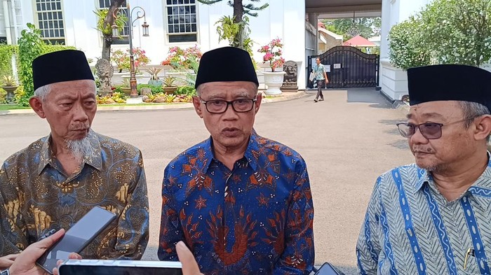 Ketua Umum PP Muhammadiyah Haedar Nashir dkk bertemu Jokowi di Istana