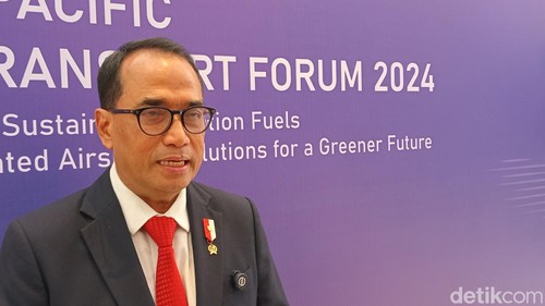 Menhub Budi Karya Sumadi seusai membuka Forum Transportasi Udara se-Asia Pasifik di Nusa Dua, Bali, Selasa (17/9/2024). (Aryo Mahendro/detikBali).