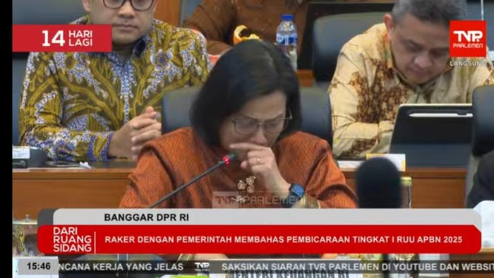 Menkeu Sri Mulyani Pamitan ke DPR.