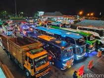 Arus Balik Libur Maulid Nabi, Pelabuhan Gilimanuk Padat Kendaraan
