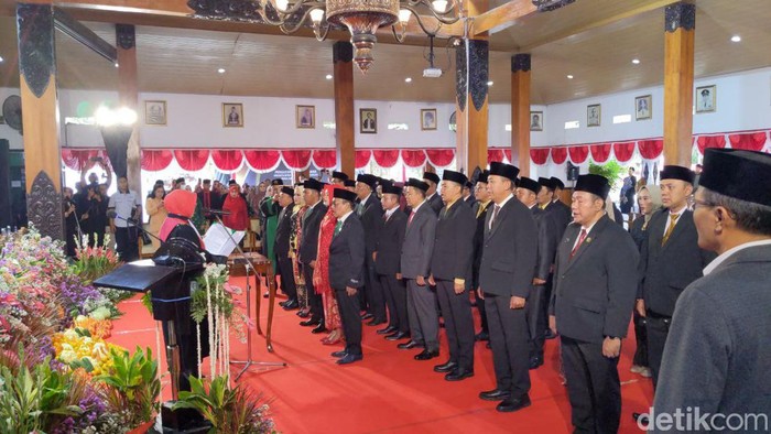 Pelantikan anggota DPRD Trenggalek