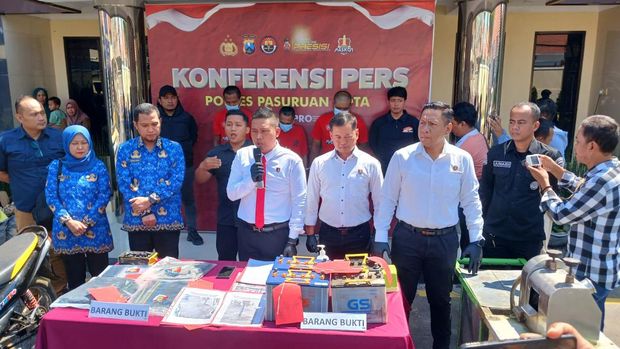 pencurian aki di kota Pasuruan