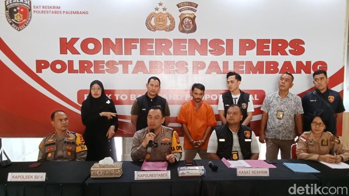 Polisi mengamankan pembunuh Yundi Erlan (27) yang ditemukan tewas di kamar mandi