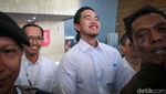 Potret Kaesang Tinggalkan Kantor Dewas KPK