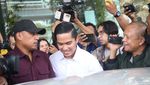 Potret Kaesang Tinggalkan Kantor Dewas KPK