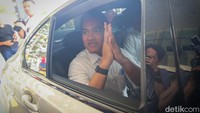 Kebijakan itu diambil KPK setelah menilai pengusutan laporan dugaan gratifikasi kepada Kaesang akan memberikan jangkauan lebih luas kepada KPK.