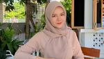 Ravena Wulandari Hobi Ngopi hingga Belanja Buah-buahan