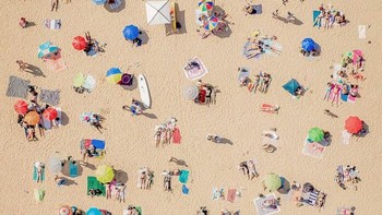 Karya Simon Heather menjadi Honorable Mention kategori Aerial Foto: The Minimalist Photography Awards