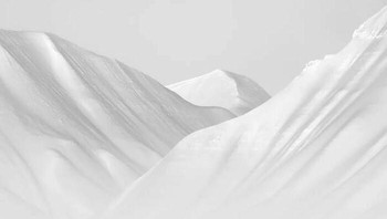 Karya Patrick Ems menjadi Juara Landscape Photographer Of The Year Foto: The Minimalist Photography Awards