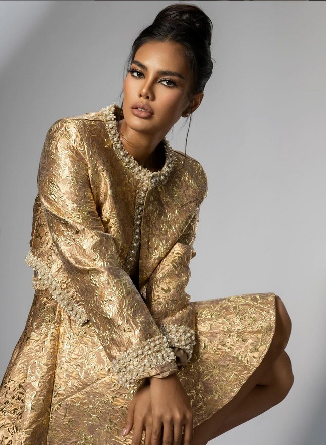 Wanita 25 tahun ini menegaskan keputusannya hengkang dari Miss Universe Indonesia 2024 bukan karena intervensi dari pihak manapun. Kemunduran saya saat ini dari 16 besar MUID 2024 bukan karena adanya intervensi dari pihak manapun, tuturnya, seperti dikutip dari detikPop. Foto: Instagram/@vinaanggisitorus