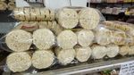 Foto 5 Wisata Kuliner Terbaik di Sumenep: Ada Cake-Lorjuk