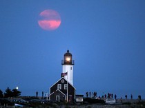 Ngeri, 2 Turis Tersambar Petir Saat Liburan di Pulau Keelung